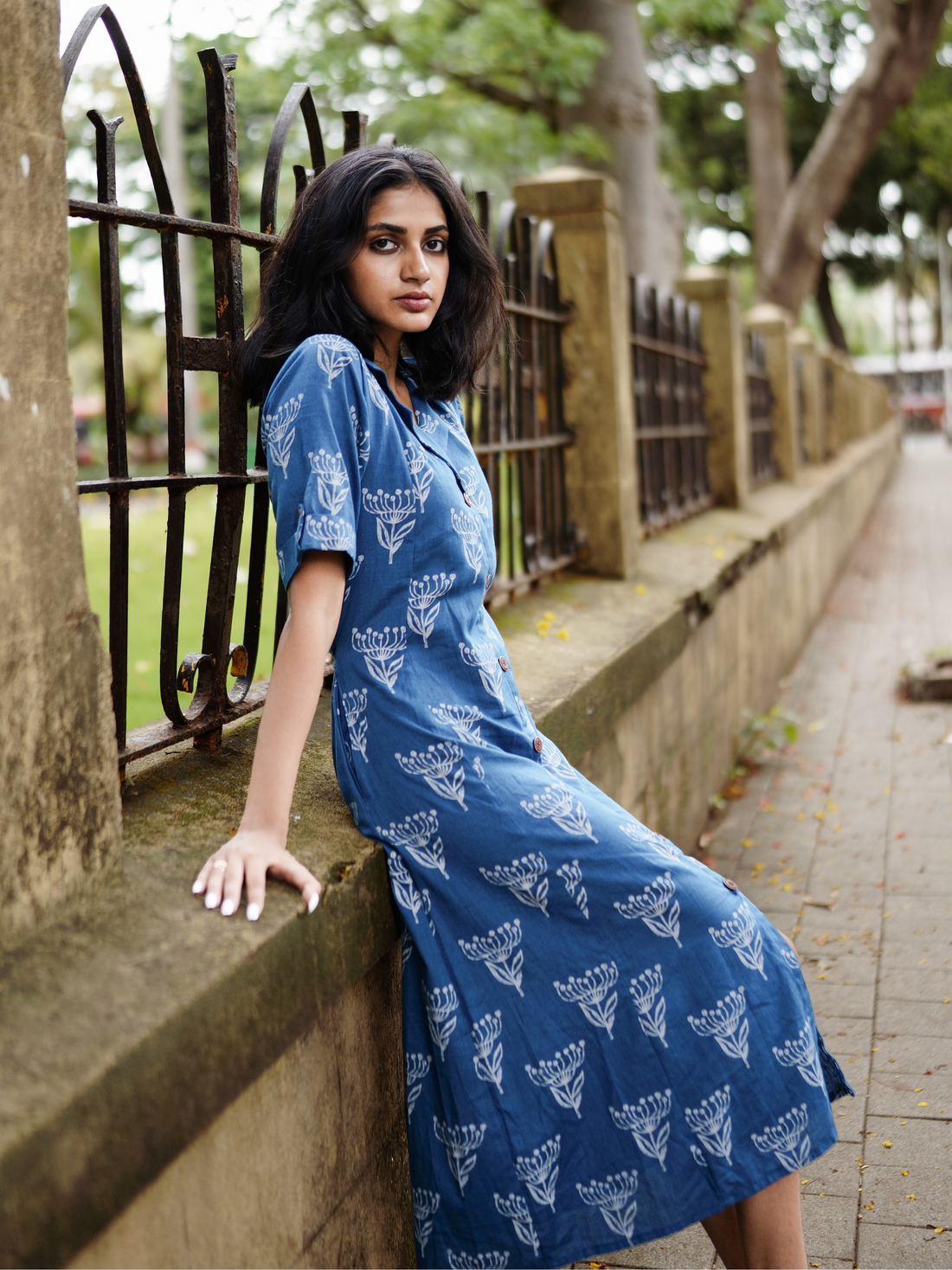 The cinch dress in blue