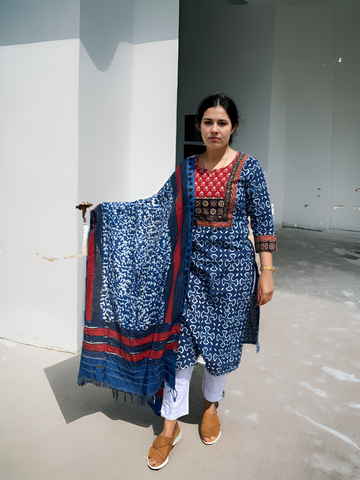 Block Printed Kurta Set In Cerulean Wave