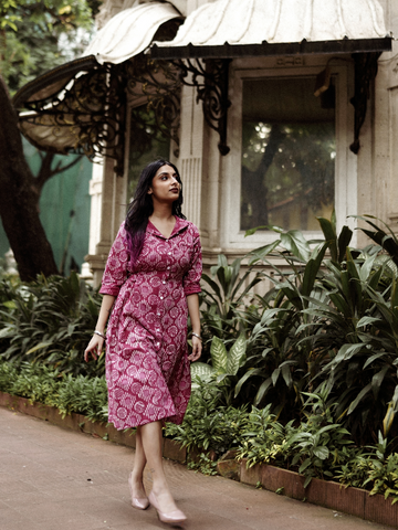 Cinch block-printed dress pink