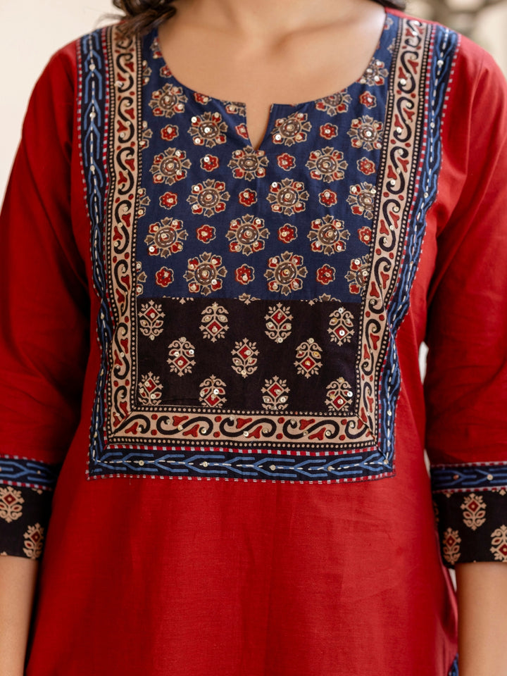 Rohini Tabla Kurti